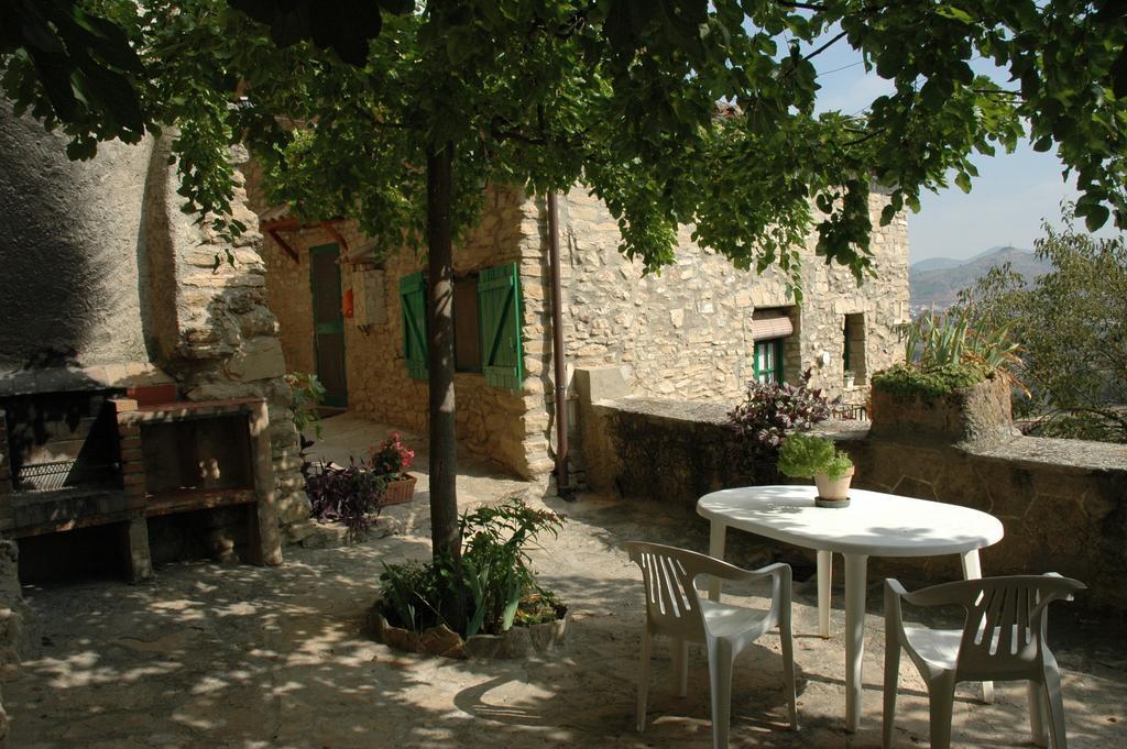 Casa Con Chimenea Y Vista Al Valle - Cal Valeriet Montsonis Extérieur photo
